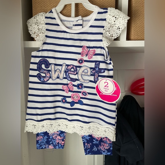 Baby girls matching set